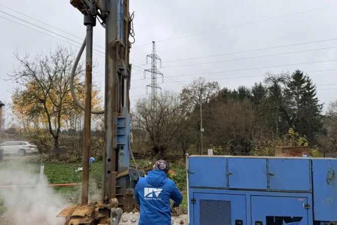 Kompletní nabídka - Hlubinné vrty – voda z hloubky